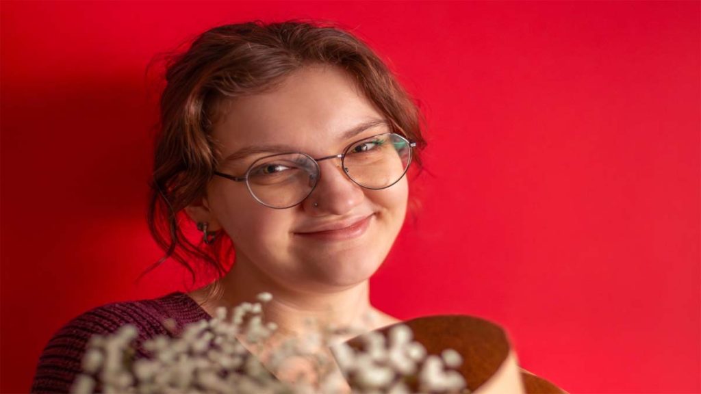 common myth about wearing glasses and vision getting worse explained